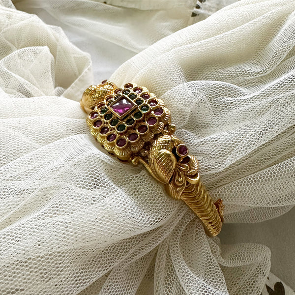Square Kemp Double Peaocck kada/bracelet