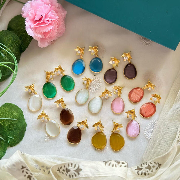 Colour stone flower tops earrings