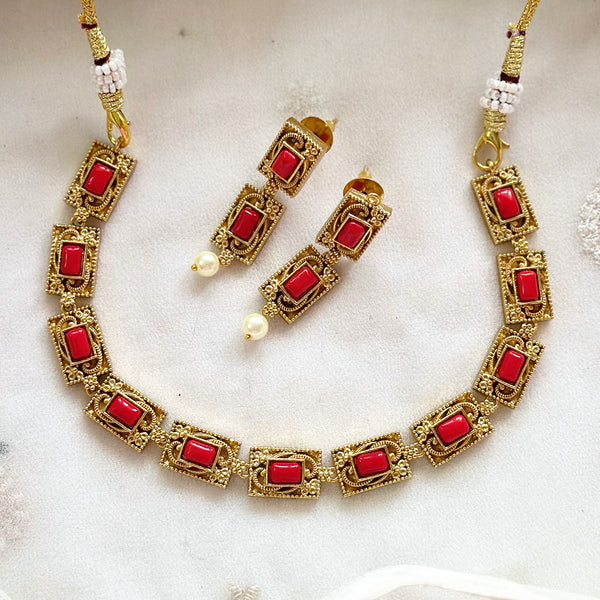 Matte Rectangle links short set