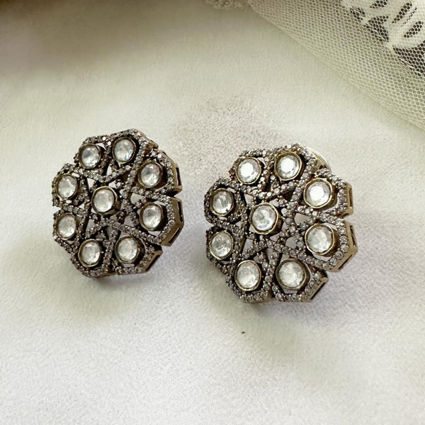 Victoria Perfect Symmetry ear studs