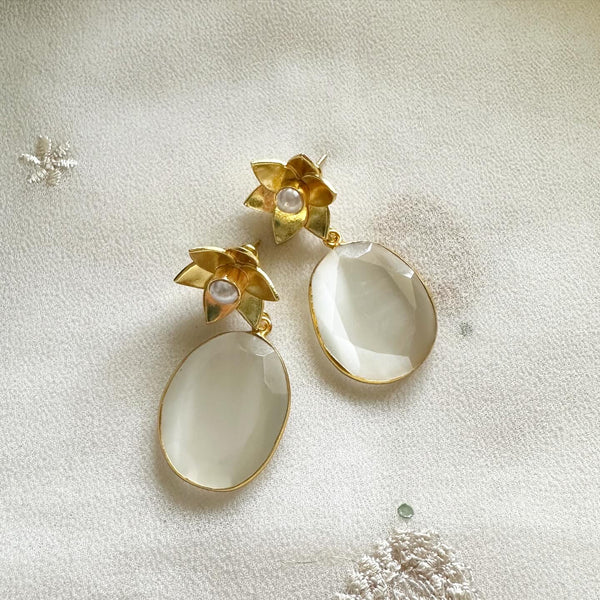 Colour stone flower tops earrings