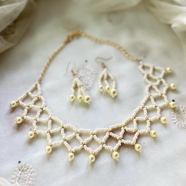 Sugar pearl beaded choker set