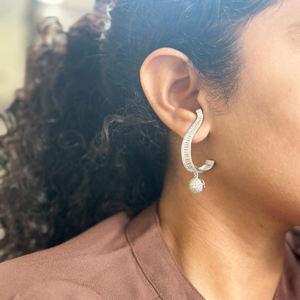 Cocktail spritzen curved earrings