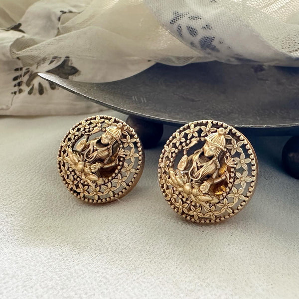 Matte Lakshmi round studs - Adorna