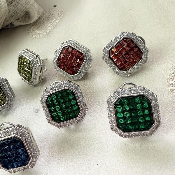 Hexa color pop ear studs