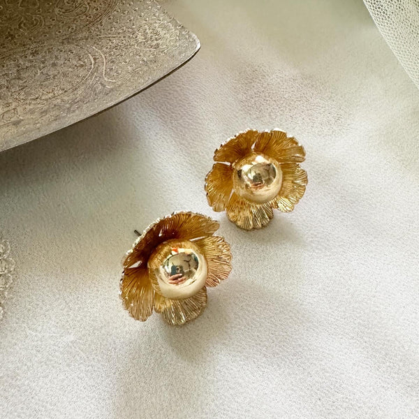 Chic Buds-Blossom flower studs