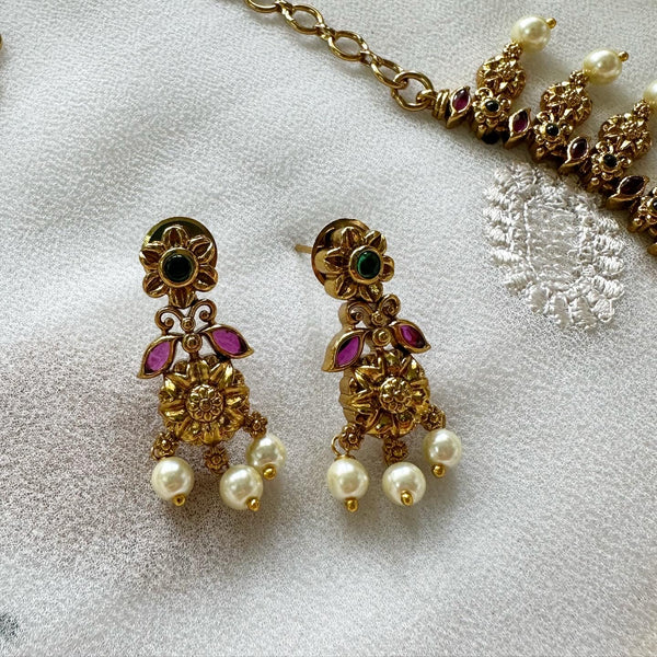 Antique matte Kemp Curved paisley mottu short set