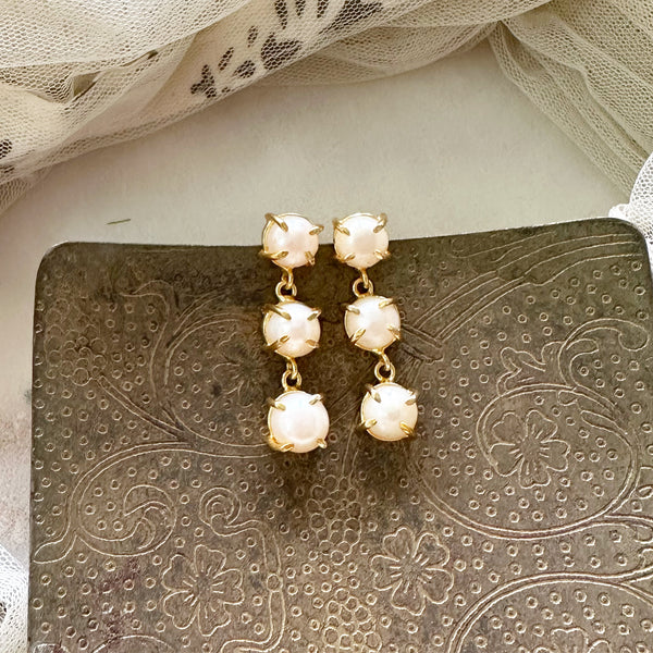 Triple Pearl drops earrings