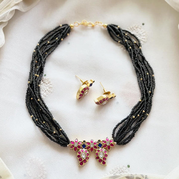 Kundan Jadau Paisley black beaded short set