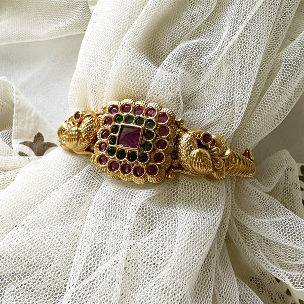 Square Kemp Double Peaocck kada/bracelet