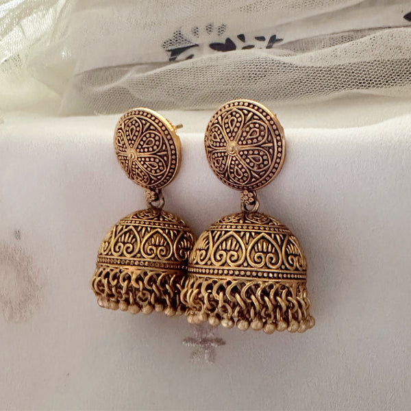 Intricate floral pattern matte jumkhas