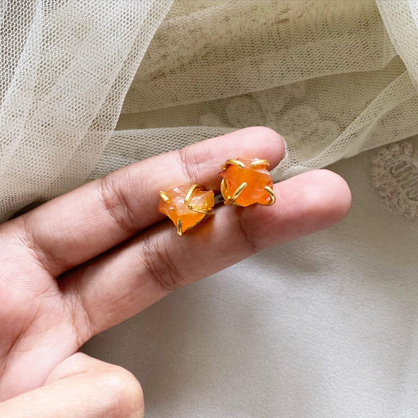 Raw stone gold clasp studs - Adorna