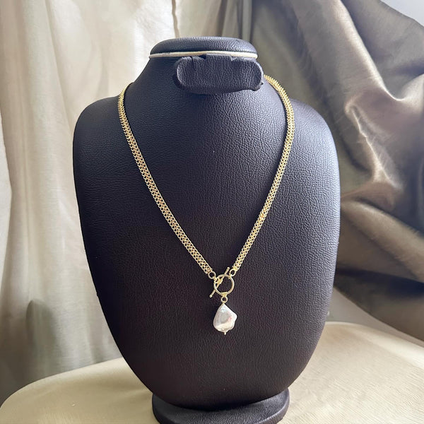 Cleo openable pearl drops necklace