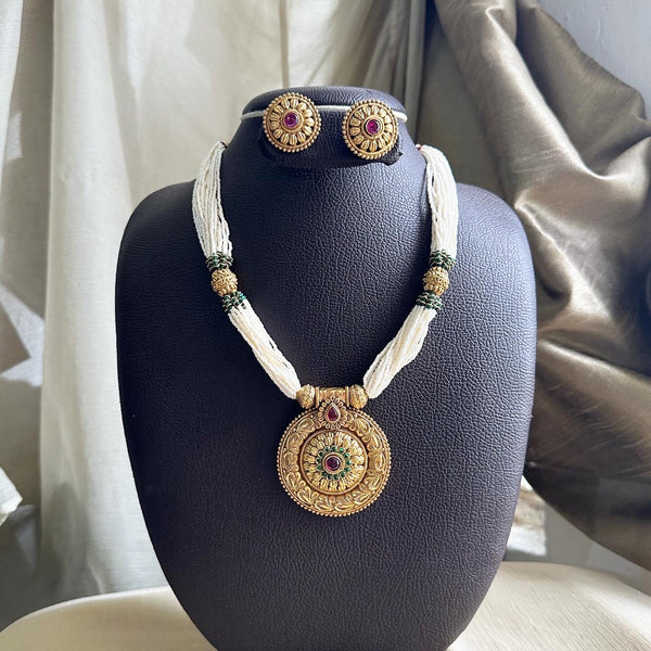 Matte kemp Chakra Pearl bunch short set