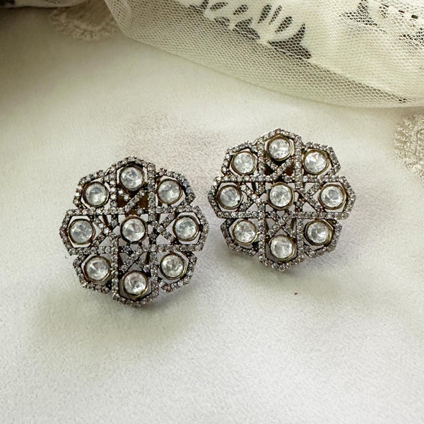 Victoria Perfect Symmetry ear studs