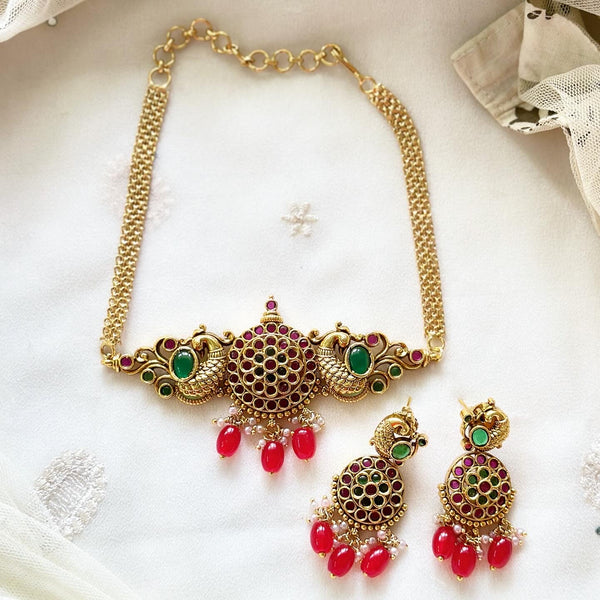 Matte kemp chakra peacock choker set - Red bead - Ruby-Green - Adorna