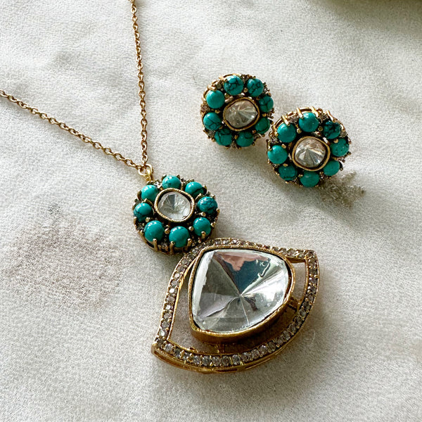 Zinta - Pretty Polki pendant set