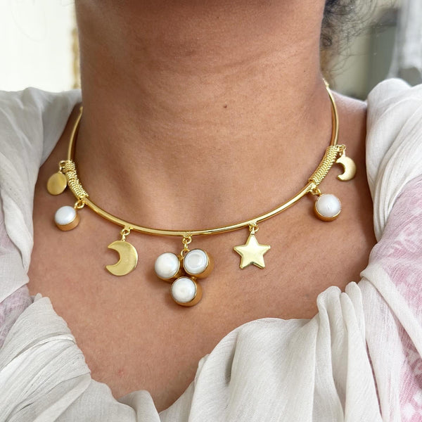 Tri-Pearl & Moon drop hasli neckpiece - Adorna