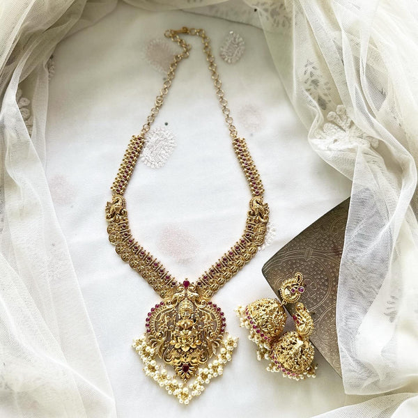 Antique matte Kemp studded Lakshmi coin spike short haaram set
