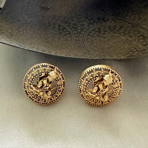 Matte Lakshmi round studs - Adorna