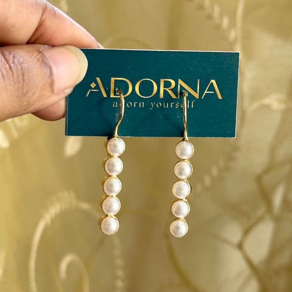 Penta pearl rack earrings