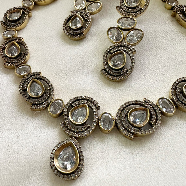 Victoria Swirl lock AD short set