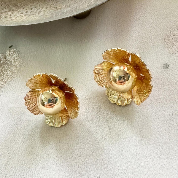Chic Buds-Blossom flower studs
