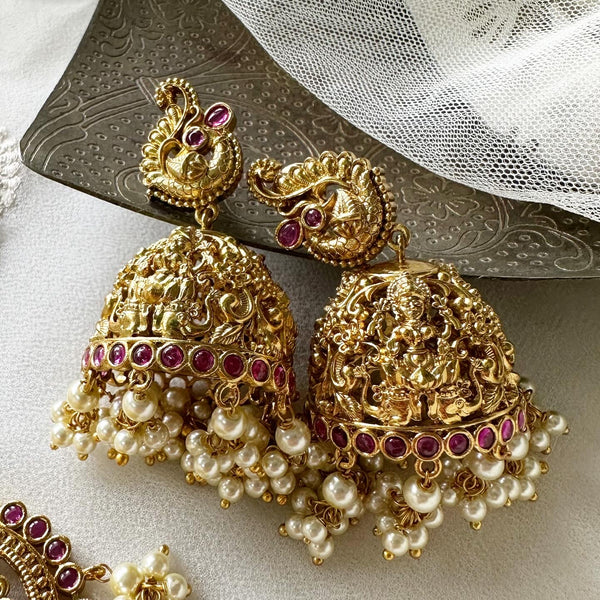 Antique matte Kemp studded Lakshmi coin spike short haaram set