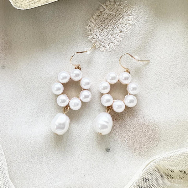Pearl flower drop earrings