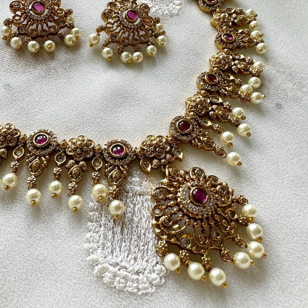 Antique matte CZ floral Ruby buttons short set