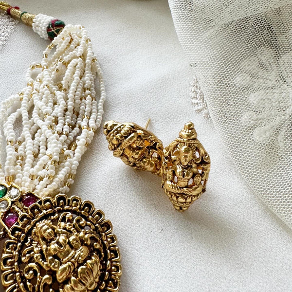 Matte kemp Lakshmi sugar bead choker set