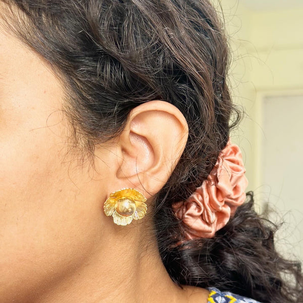 Chic Buds-Blossom flower studs