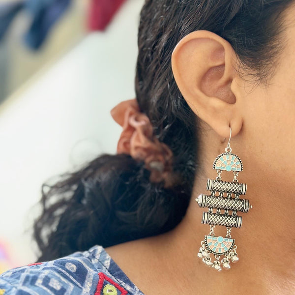 Roman hook long earrings - Silver