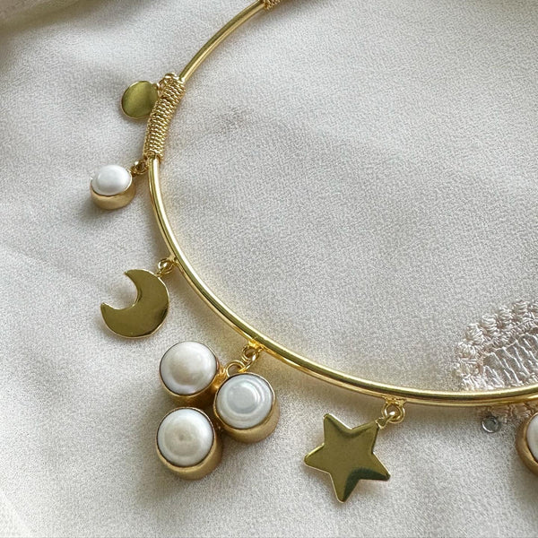 Tri-Pearl & Moon drop hasli neckpiece - Adorna
