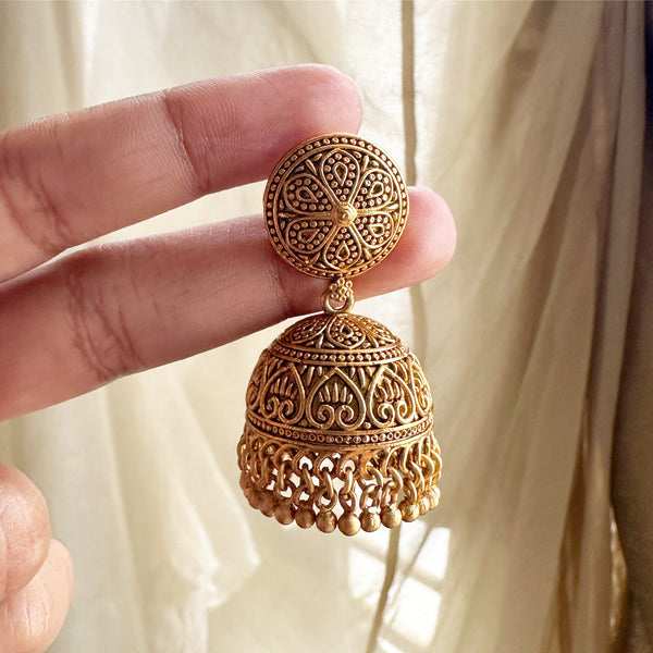 Intricate floral pattern matte jumkhas