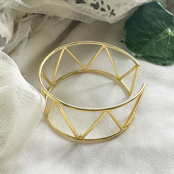 Chevron gold bangle/cuff bracelet - Adorna