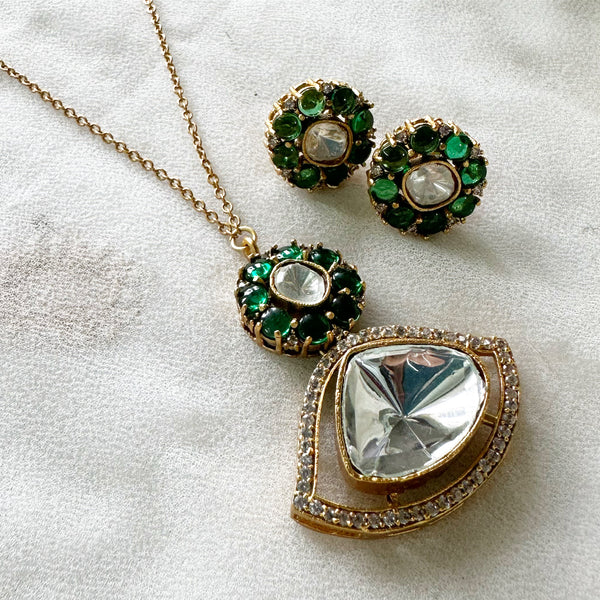 Zinta - Pretty Polki pendant set
