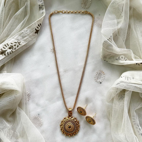 Chakra fleur pendant short set - Adorna