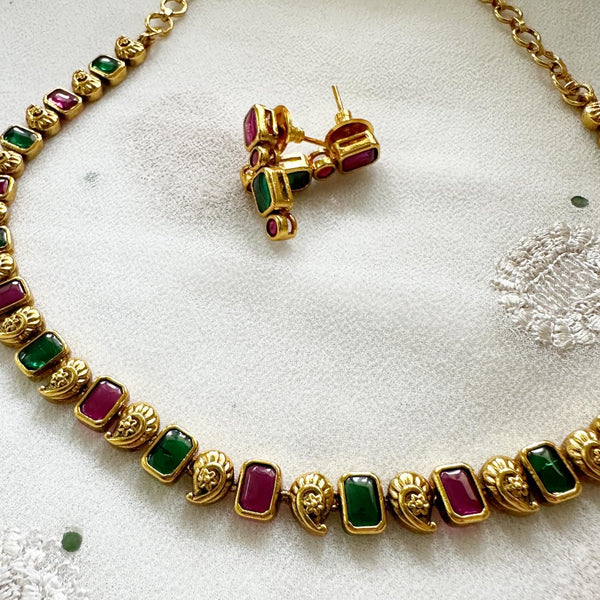 Antique Kemp Hexa Paisley mini short set