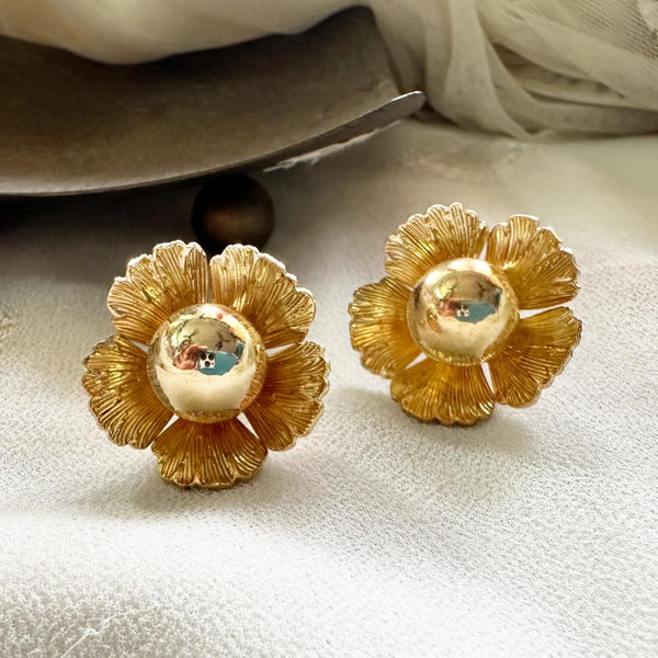 Chic Buds-Blossom flower studs
