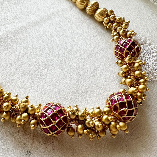 Antique matte Kemp chakra gold beaded mala - Ruby
