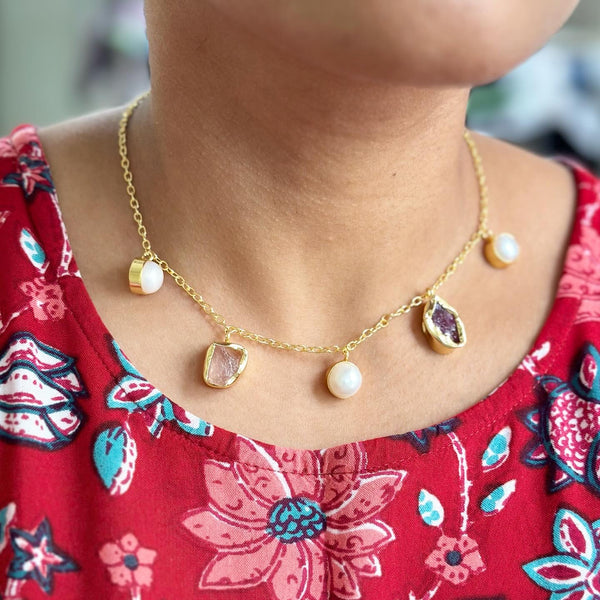 Purplish Melancholy - Raw stone & Pearl drops necklace