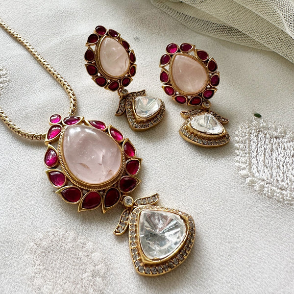 Kundan Jadau Pale Pink-Ruby tear drop Pendant set