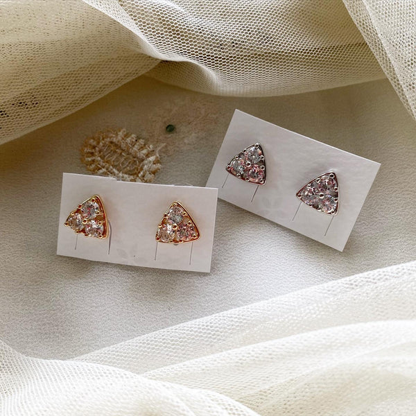 Triangle tri studs