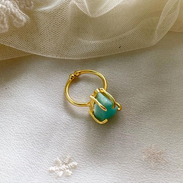 Raw stone finger ring - Size adjustable - Adorna