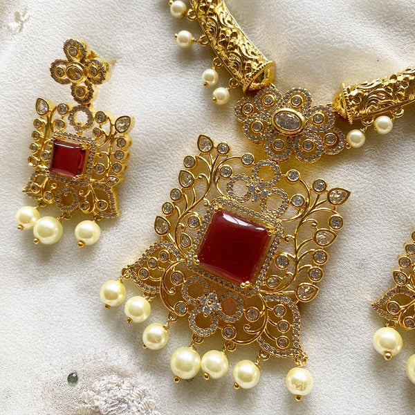 Gold finish AD designer pipe short set - Ruby - Adorna