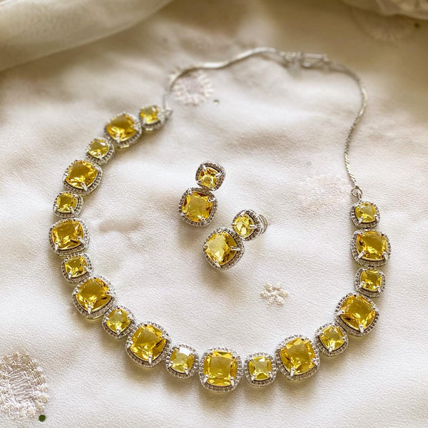 Faux Diamond Doublet neckset - Ting Yellow - Adorna
