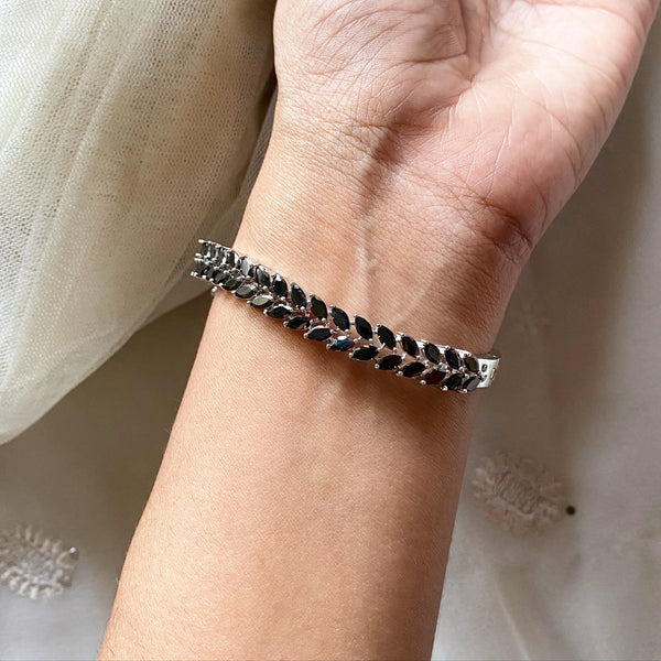 Silver CZ curved leaf bracelet - Adorna