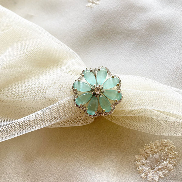 Full bloom CZ finger ring - size adjustable - Adorna