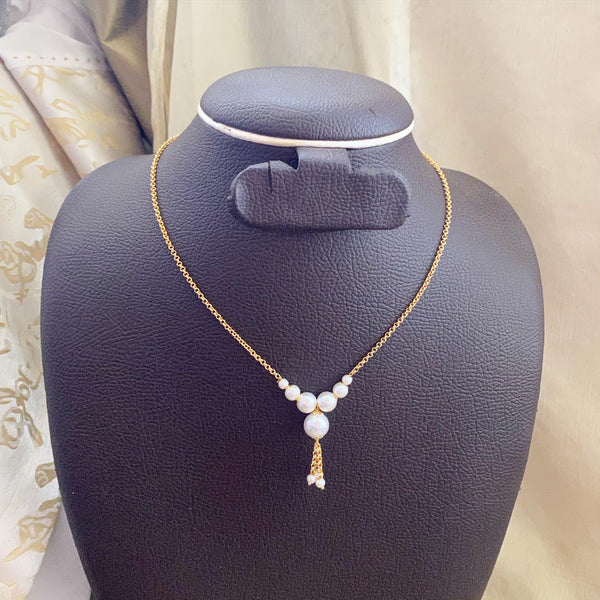 Clus pearl pendant gold chain - Adorna